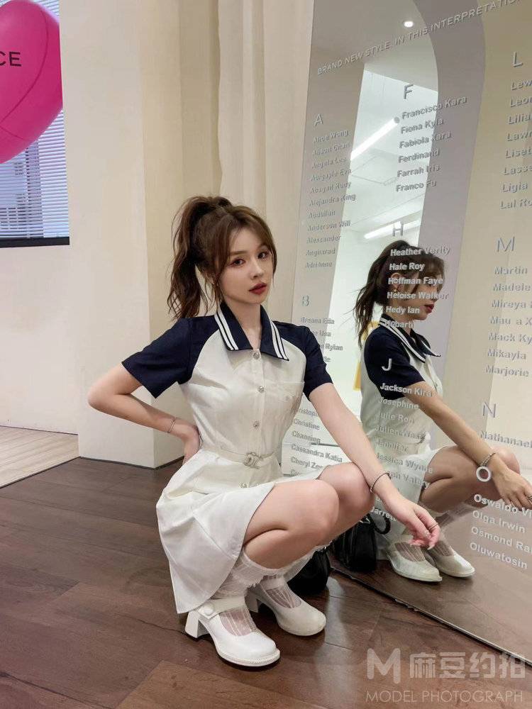 校园模特