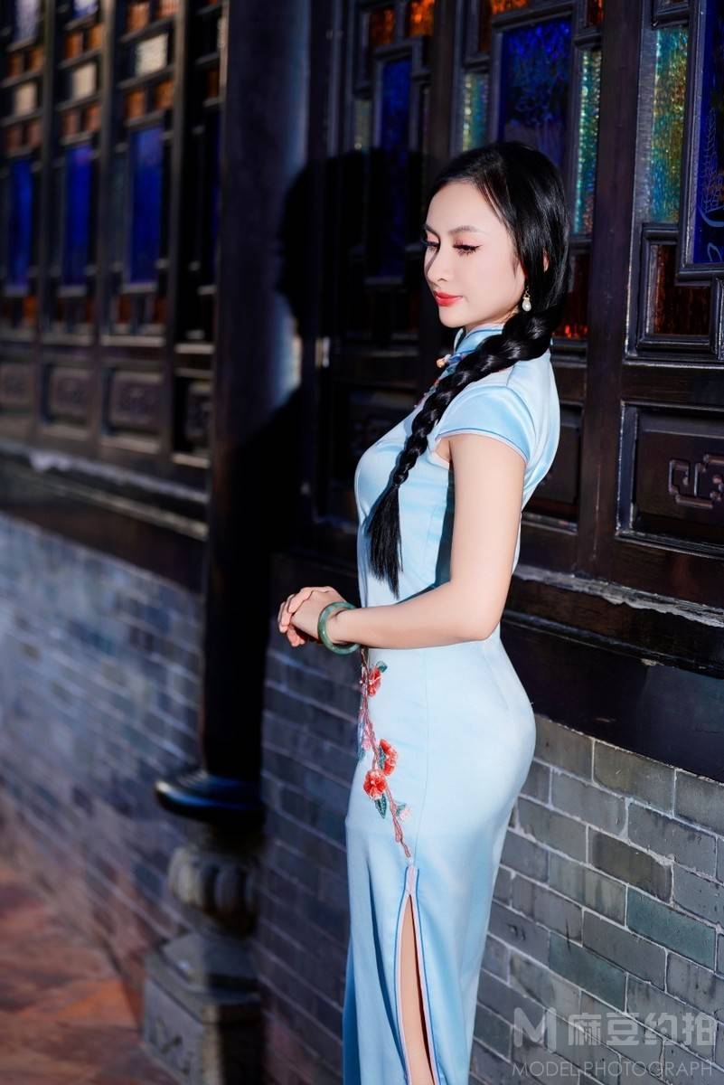 清新模特