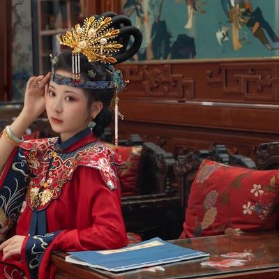 汉服模特