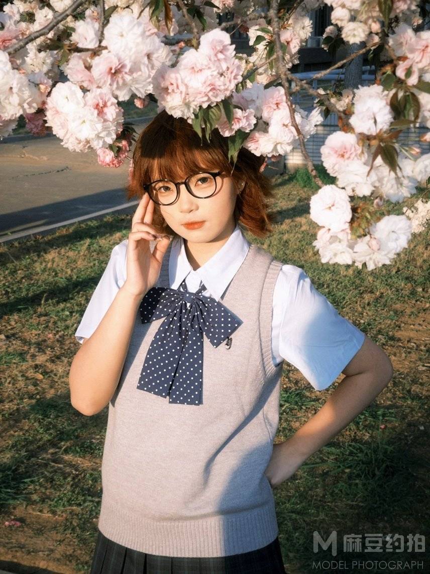 校园模特