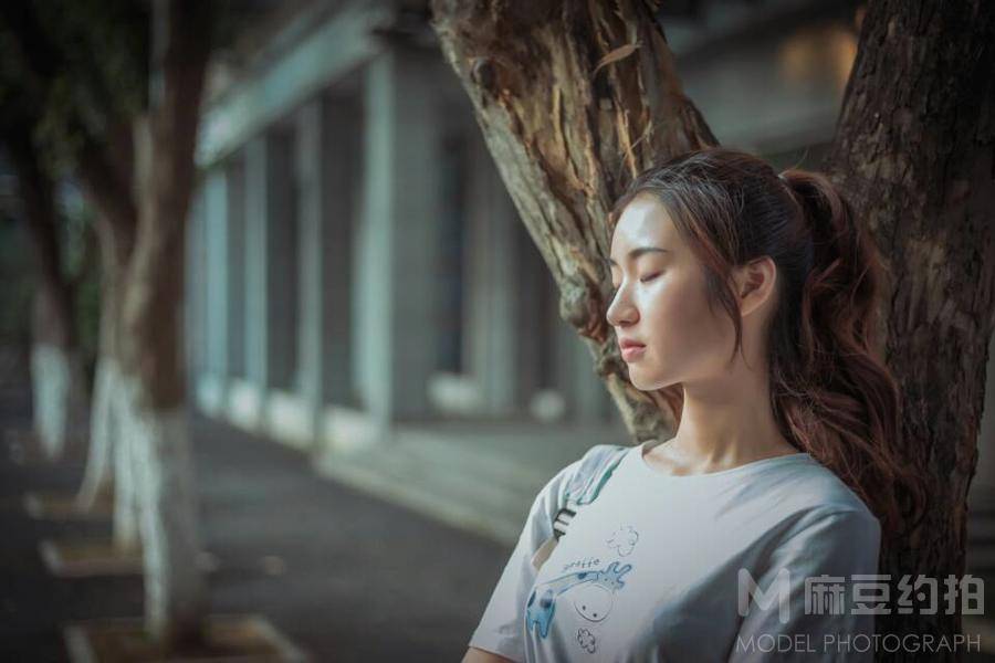 校园模特