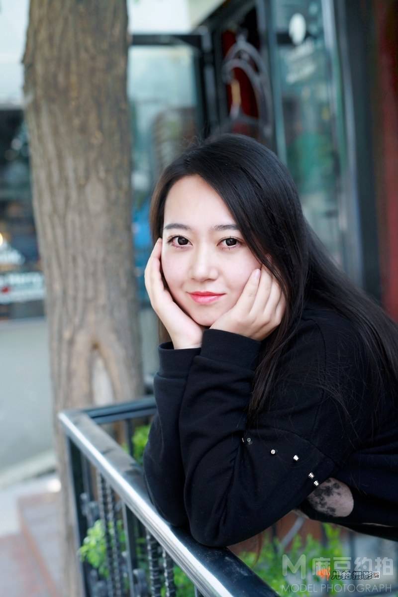 清新模特