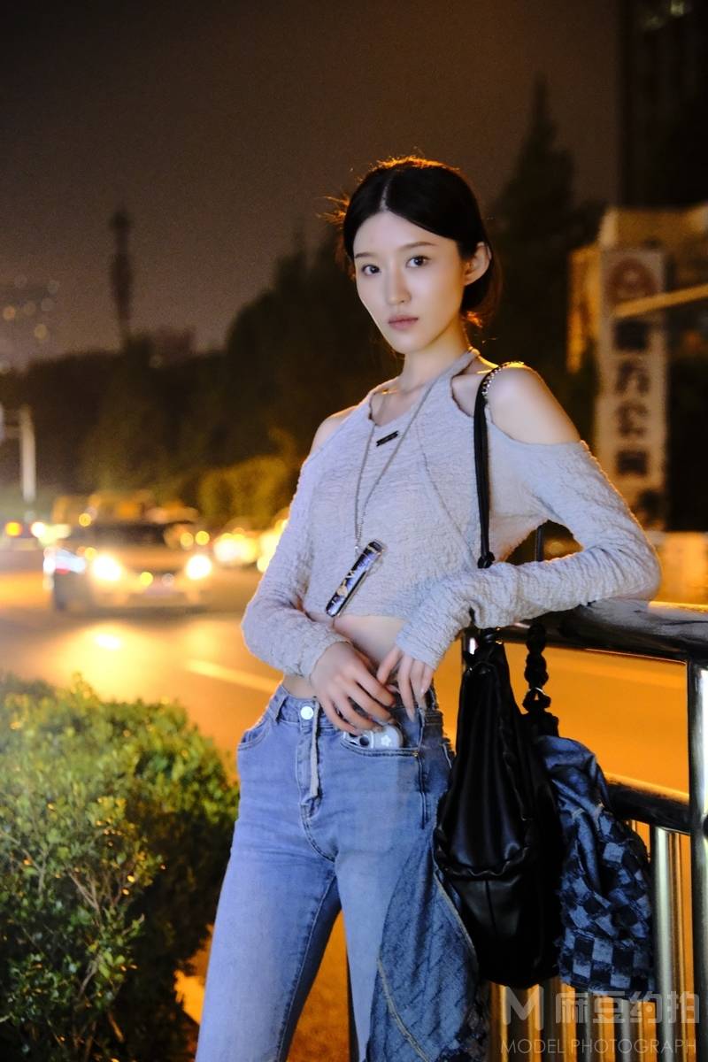 胶片模特