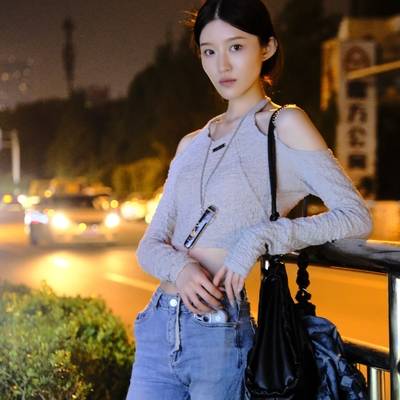 胶片模特
