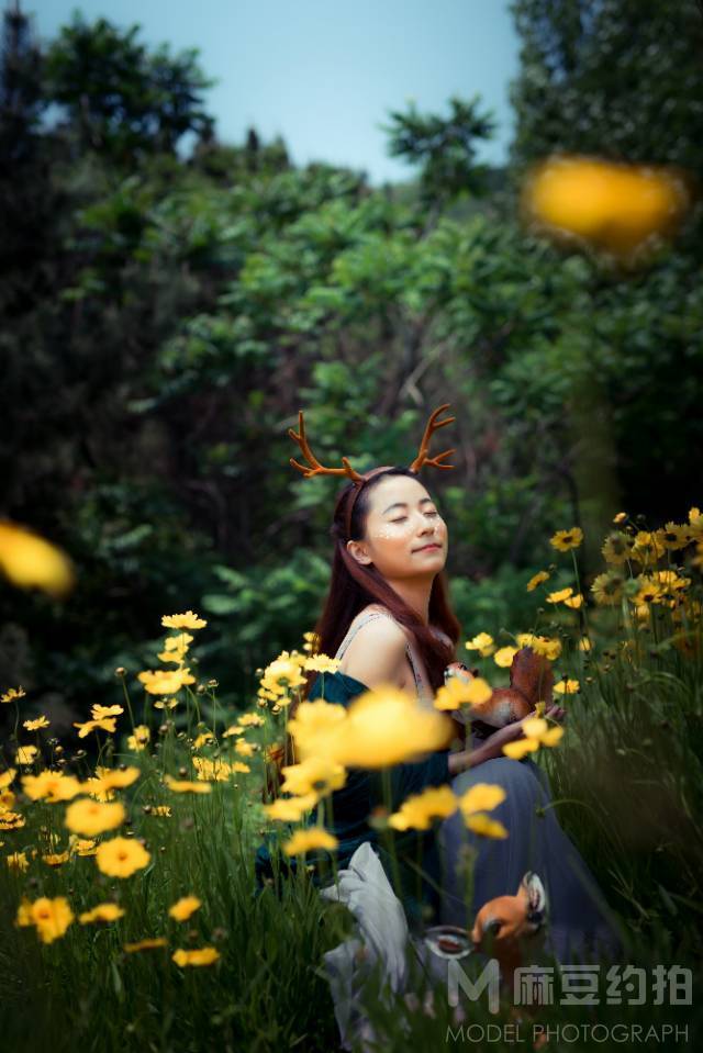 情绪模特