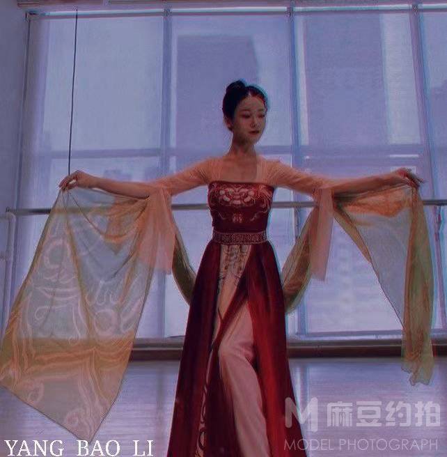 民国模特