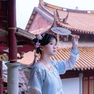 汉服模特