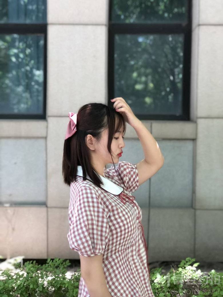 校园模特