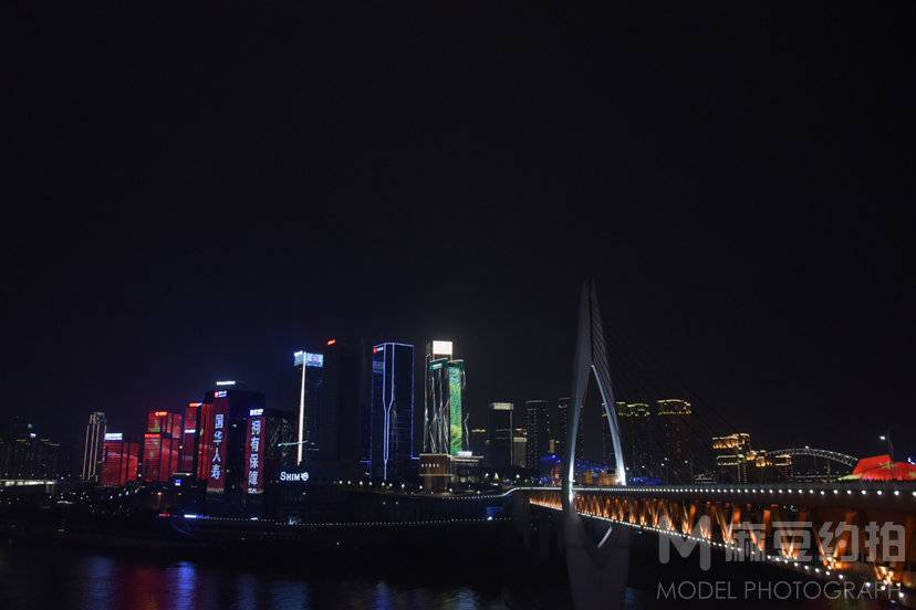 纪实模特