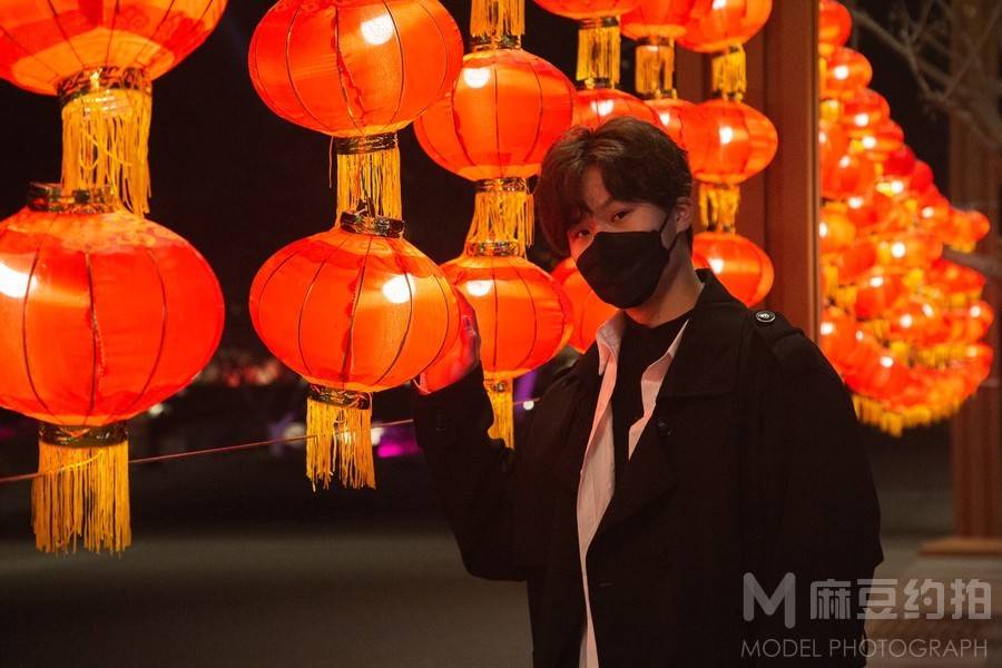 纪实模特