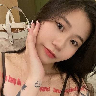 黑白模特