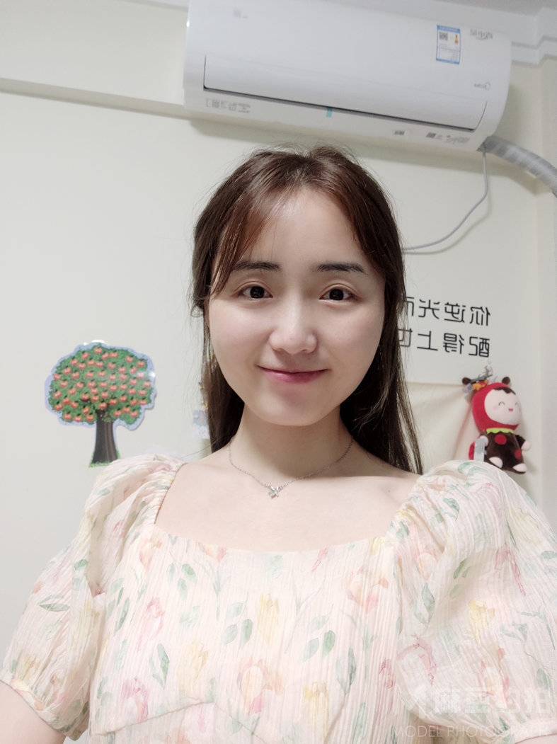 纪实模特