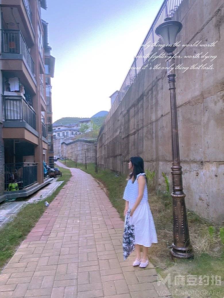校园模特
