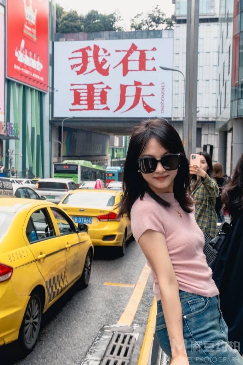 纪实模特