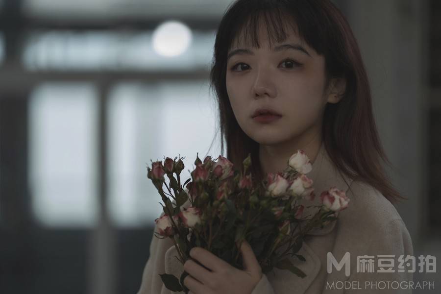 黑白模特