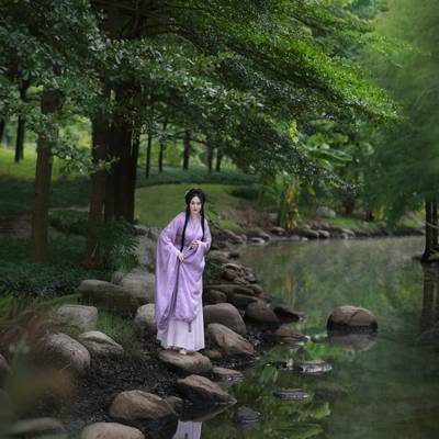 汉服模特