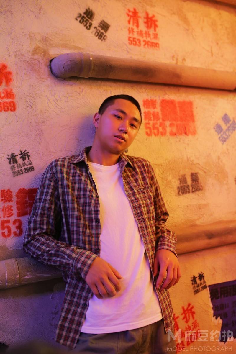 胶片模特