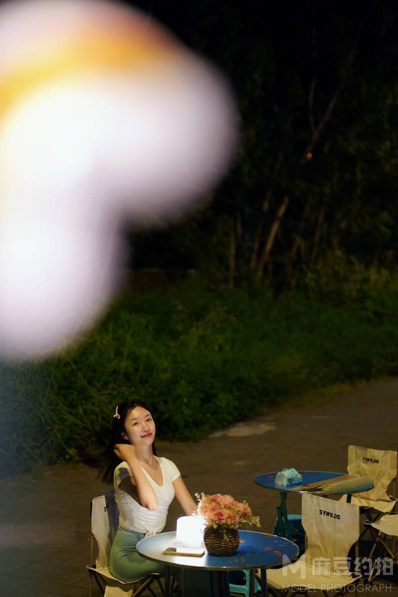 夜景模特