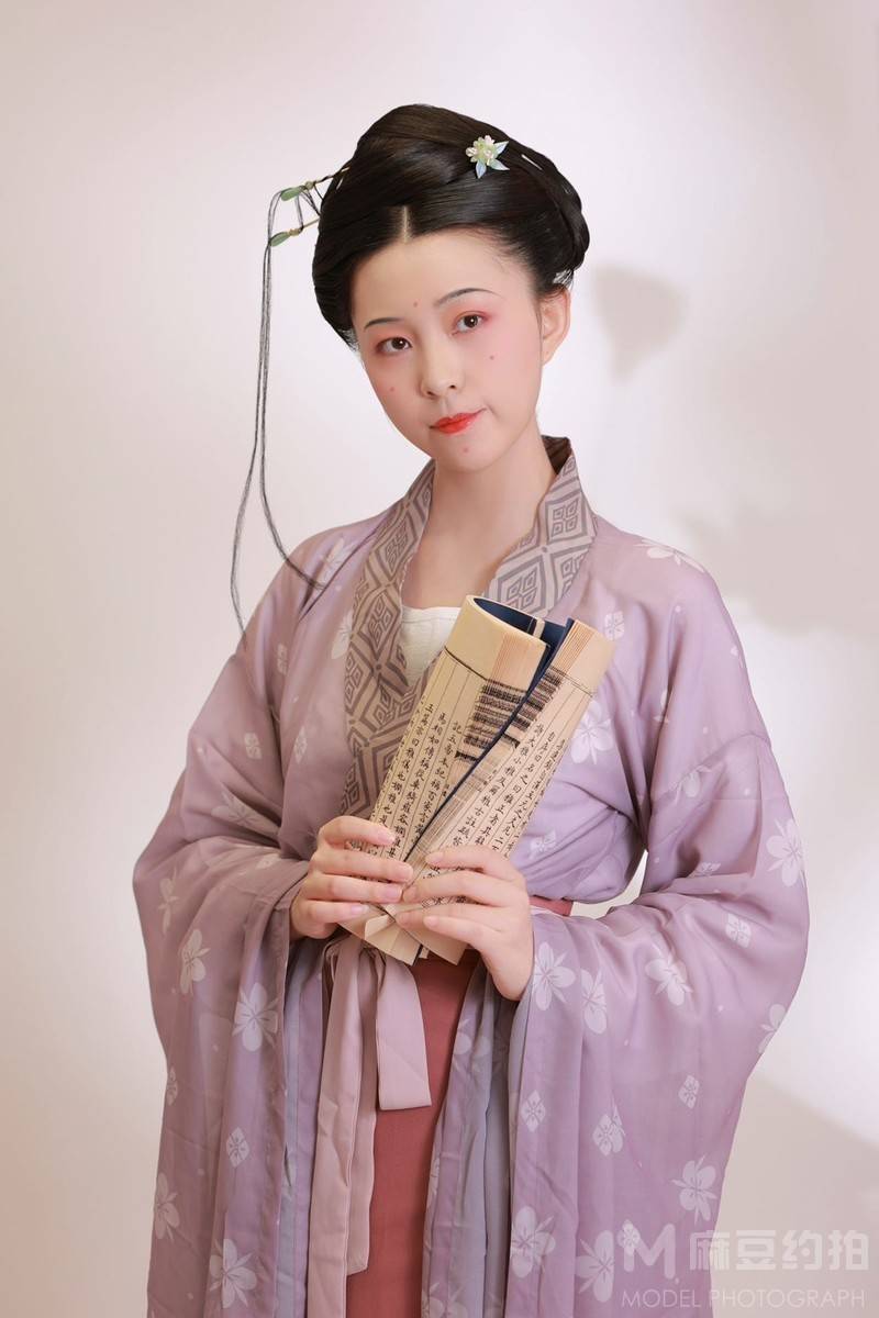 民国模特