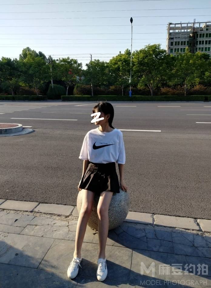 校园模特