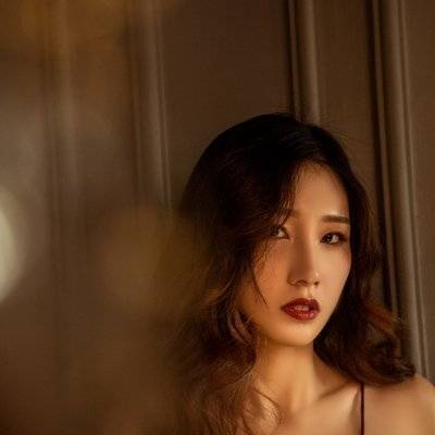 胶片模特