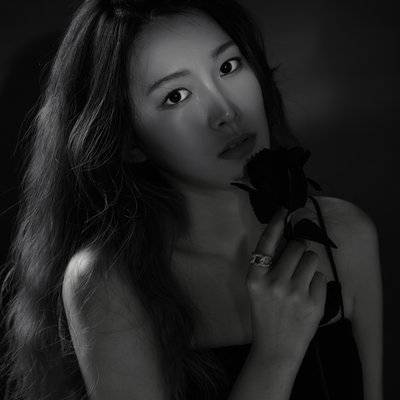 黑白模特
