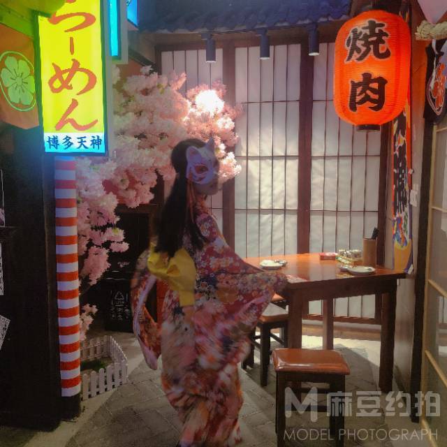 民国模特
