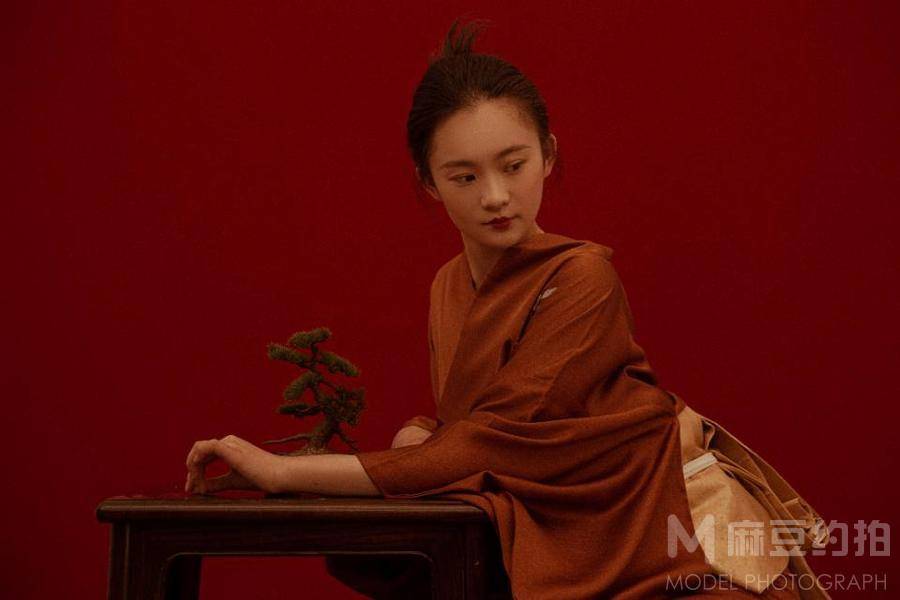 妆容模特