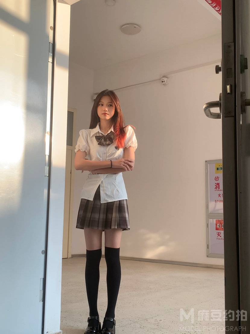 校园模特
