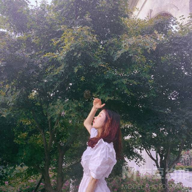 校园模特