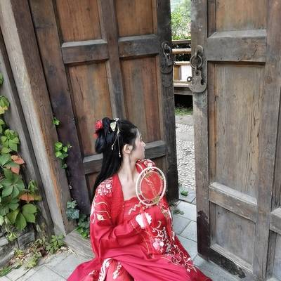 汉服模特