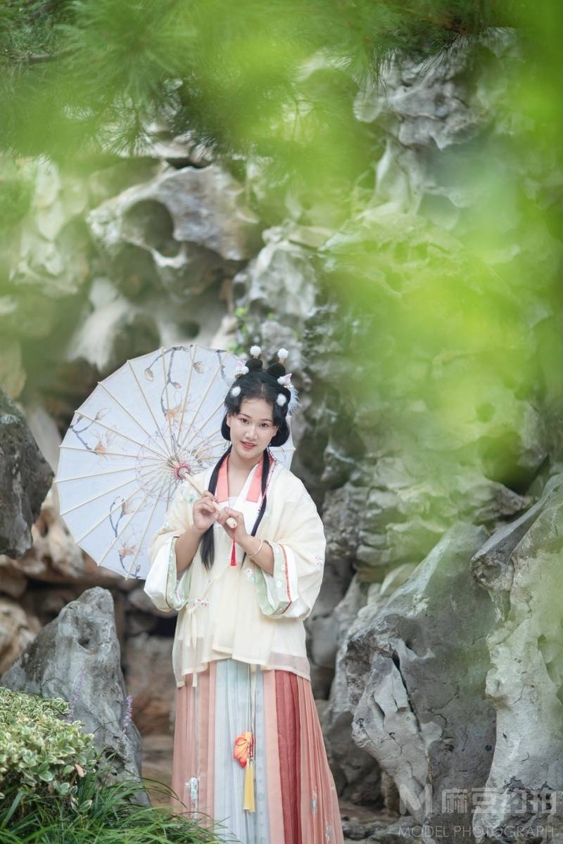 汉服模特