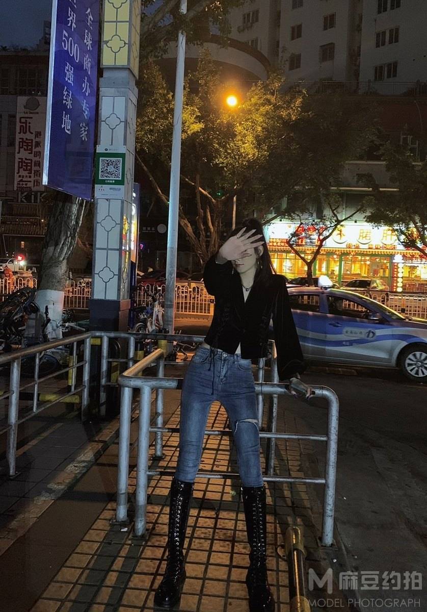 暗黑模特