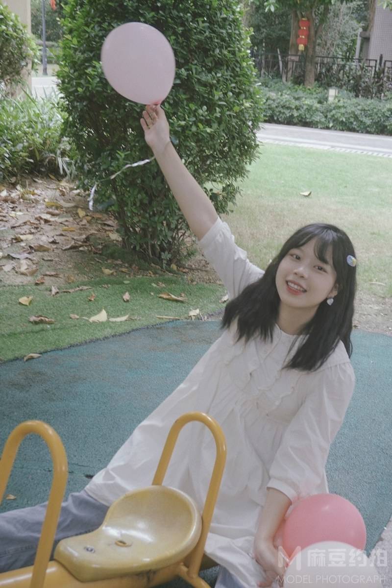 清新模特