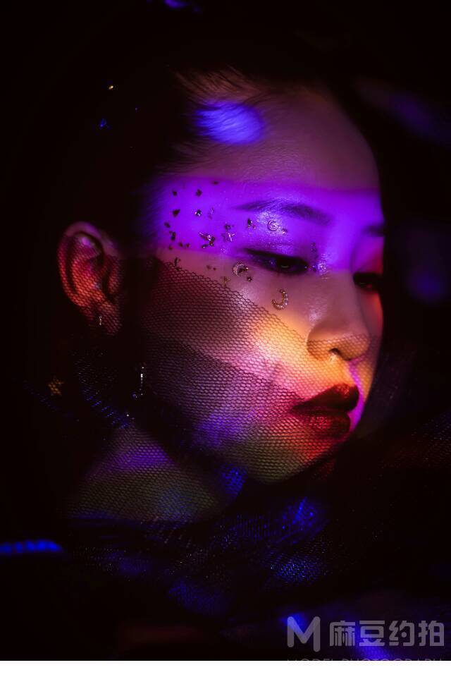 妆容模特