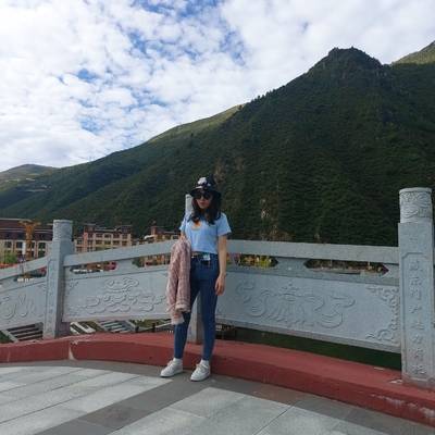 黑白模特