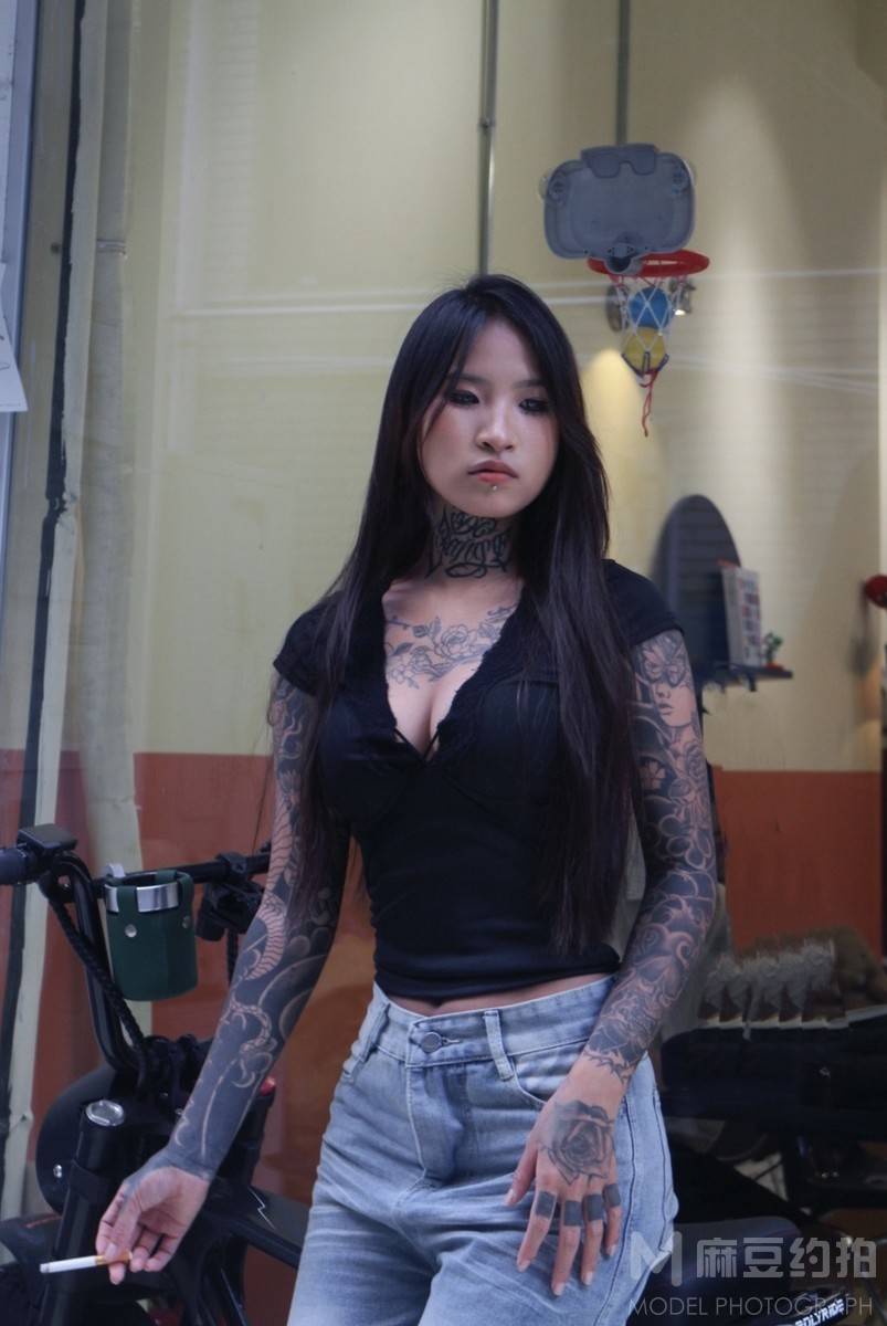 暗黑模特