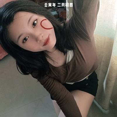黑白模特