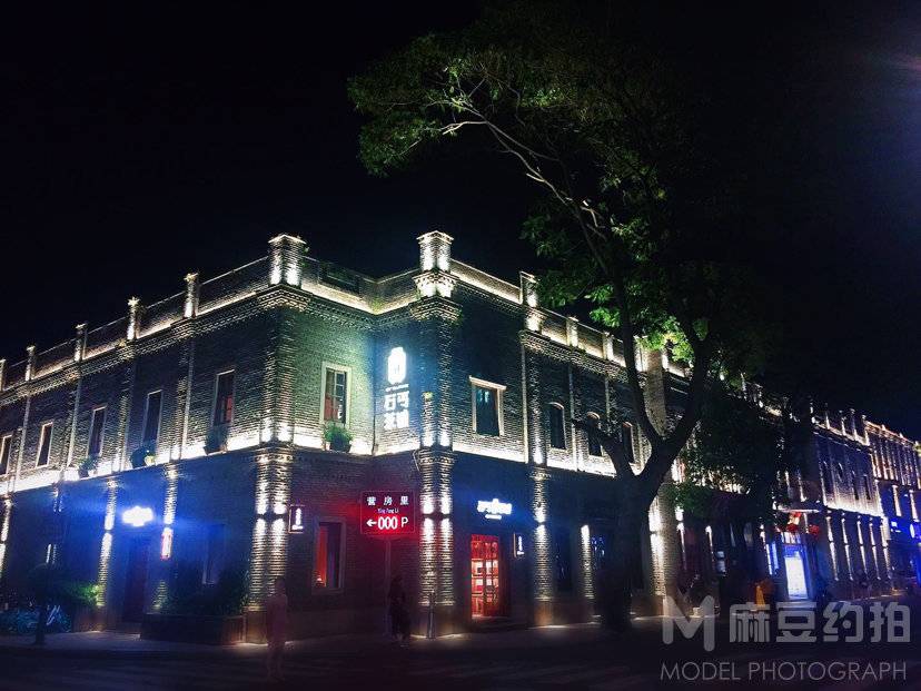 夜景模特