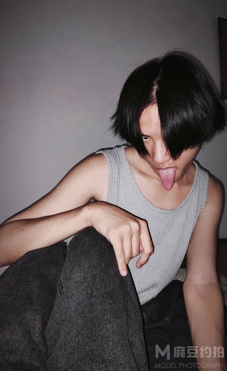 胶片模特