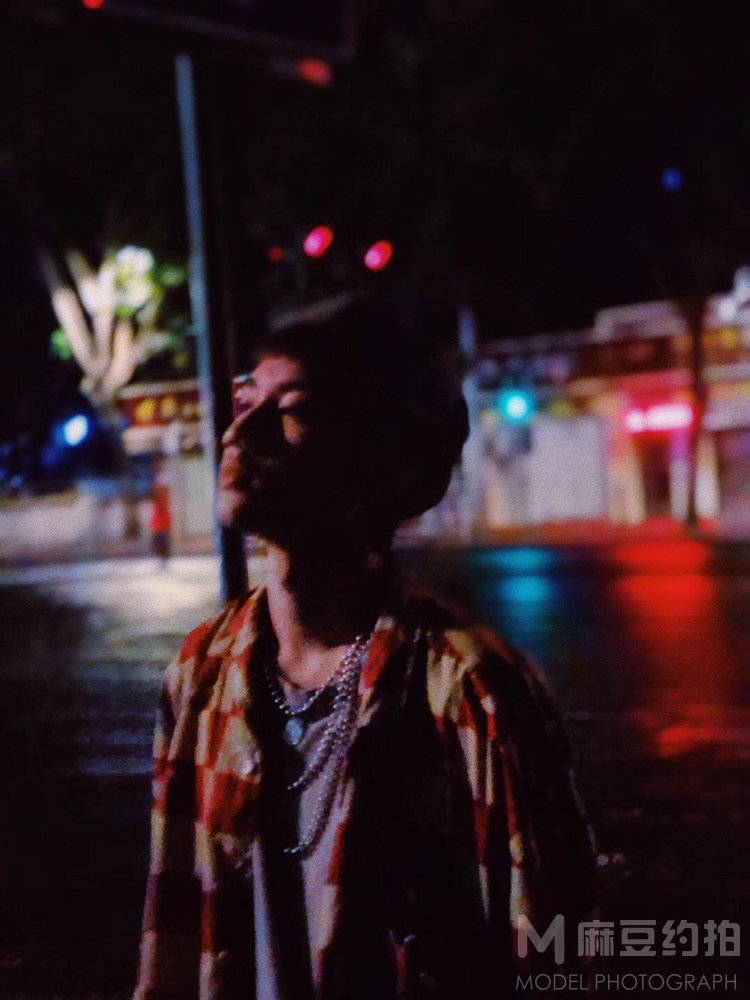 夜景模特