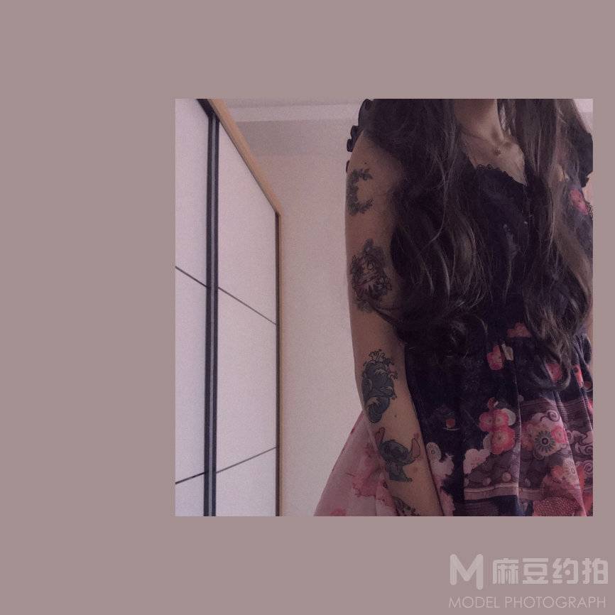 暗黑模特