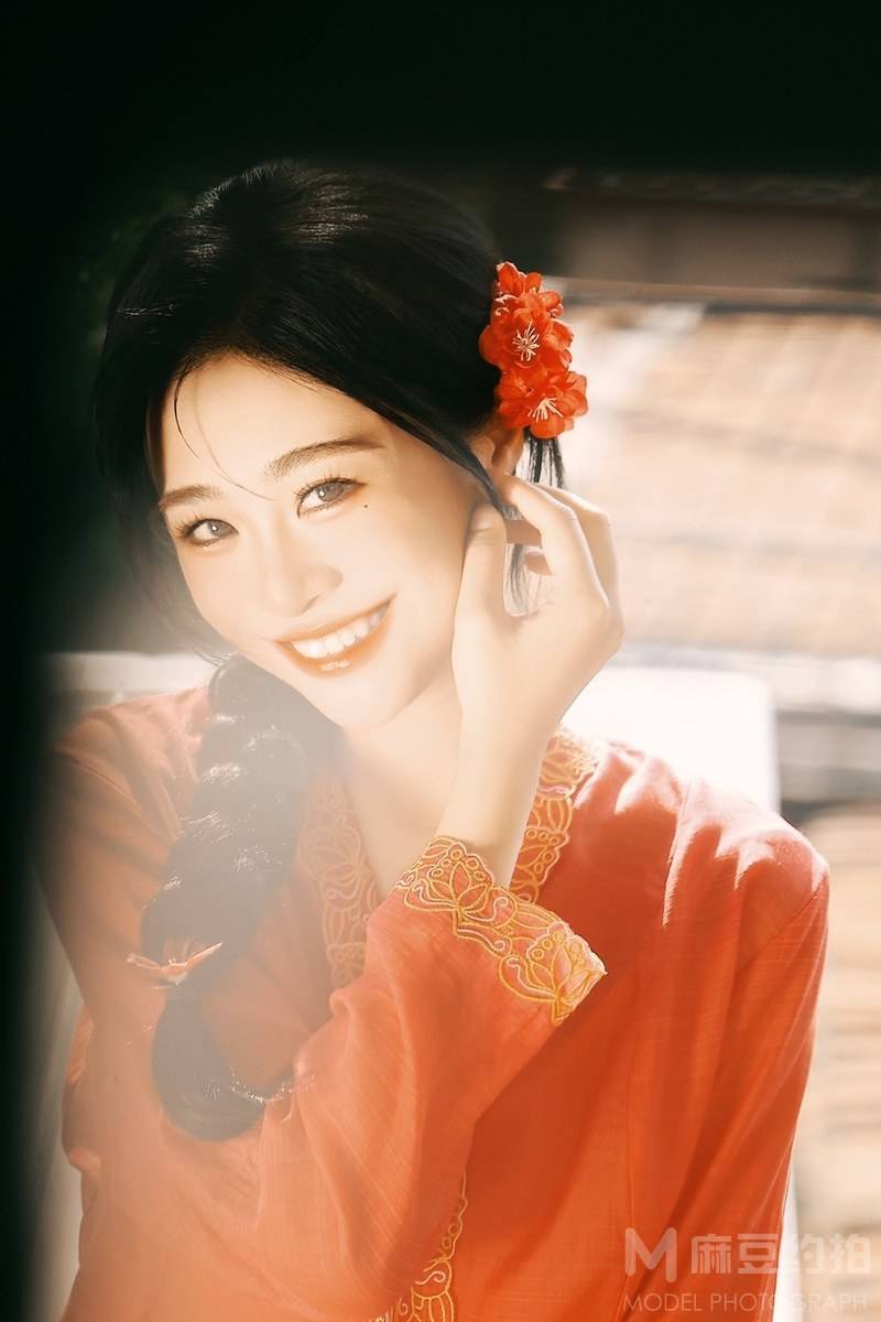 妆容模特