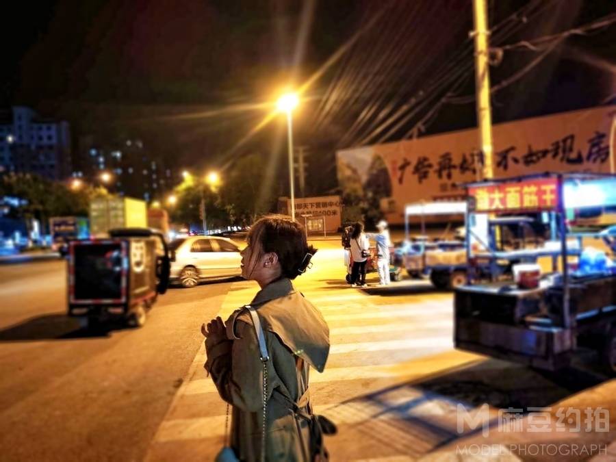 夜景模特