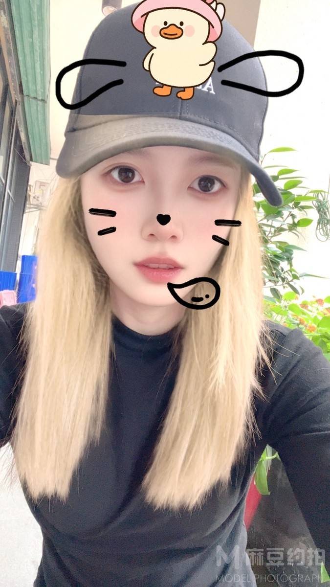 少女模特