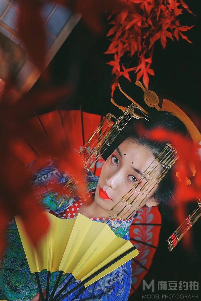 妆容模特