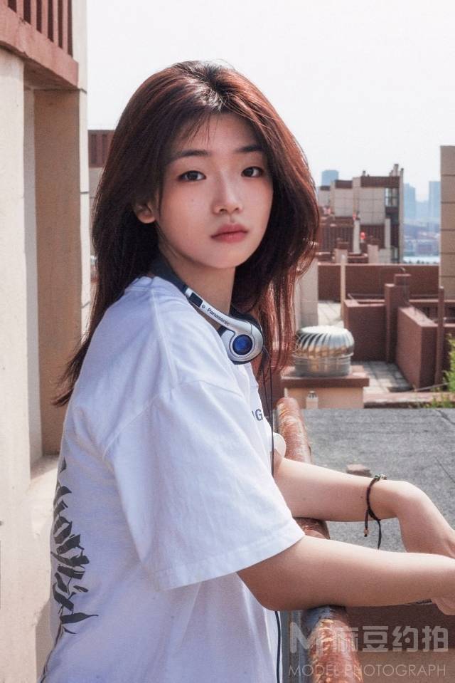 校园模特