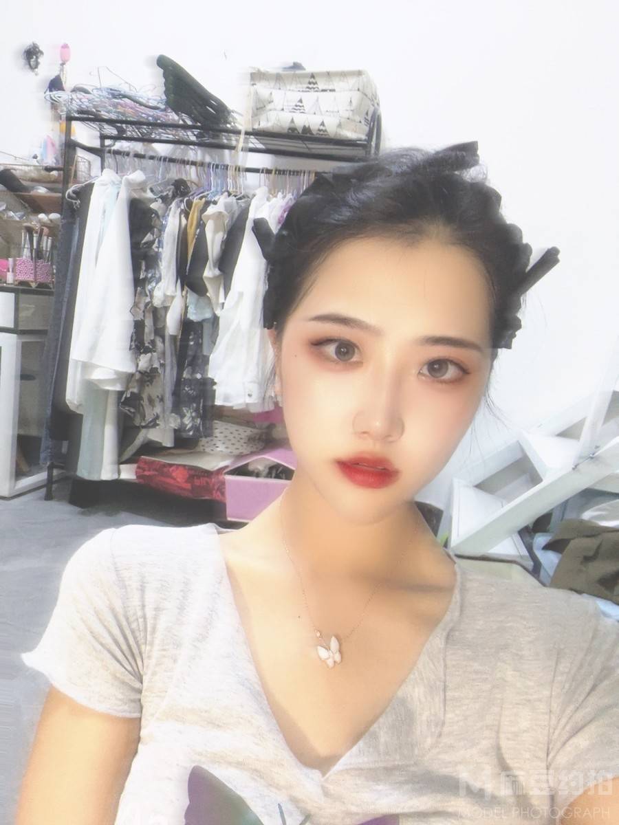 商务模特