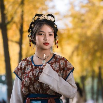 汉服模特