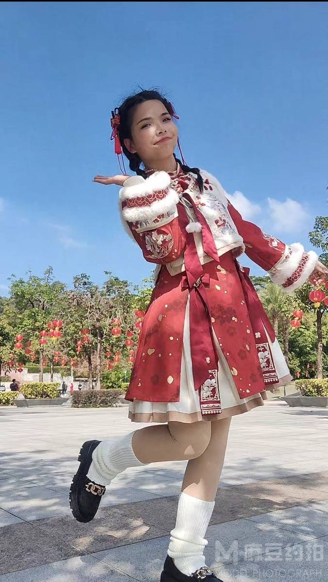 汉服模特